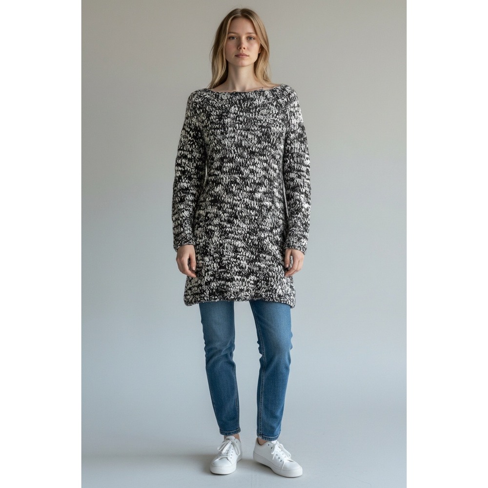 Ann Taylor Marled Knit Tunic Sweater Black White Wool blend Small Cozy